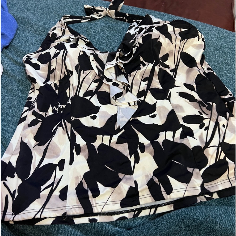 Beautiful swim top